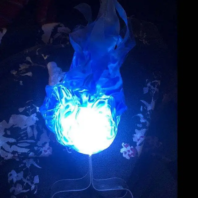 كرة لهب LED عائمة جديدة، دعامة - مراجعة Cosplay Flame Prop وسعره